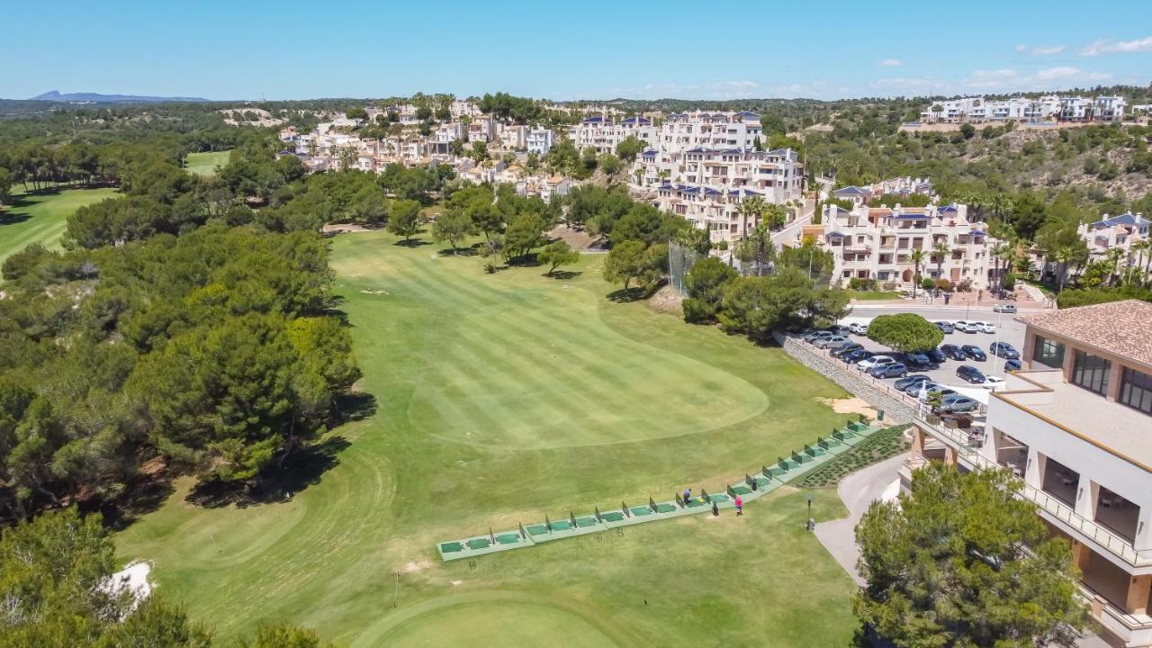 Altamira Orihuela Costa Golf, Ramblas